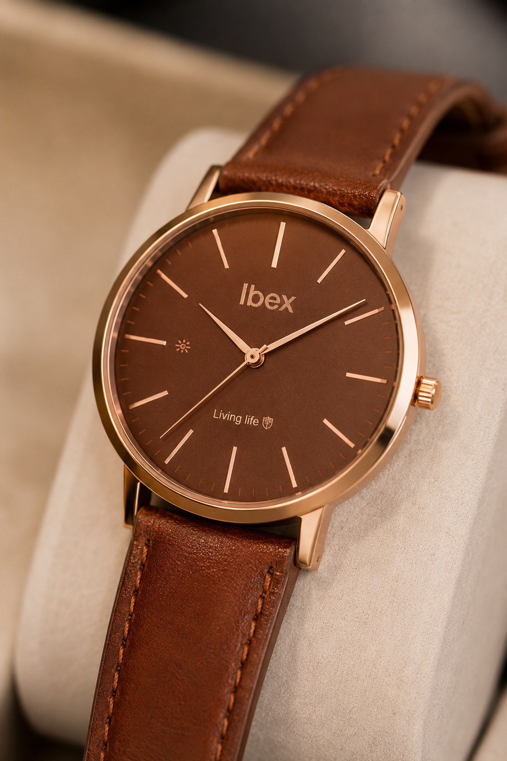 Brown Leather Strap Men's Quartz Watch – Stylish, Lightweight & Elegant