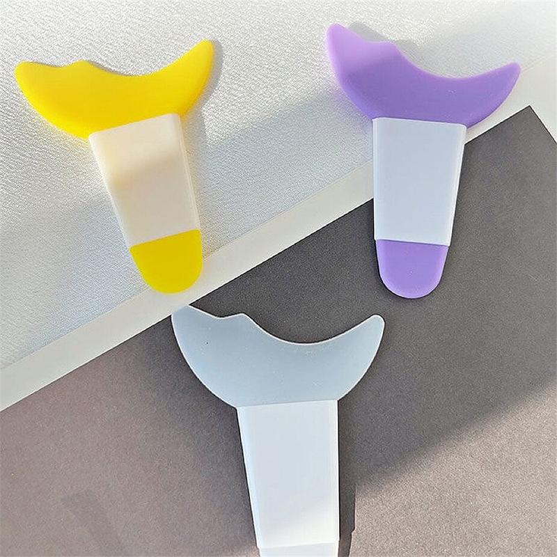 Silicone 2-in-1 Makeup Tool: Eyeliner Tool, Mascara Shield, Eyeliner Guide, Eyeshadow Shield, Makeup for Beginners, Artist Essentials, Beauty Tools, Simple Makeup (Washable, Multi-Use)