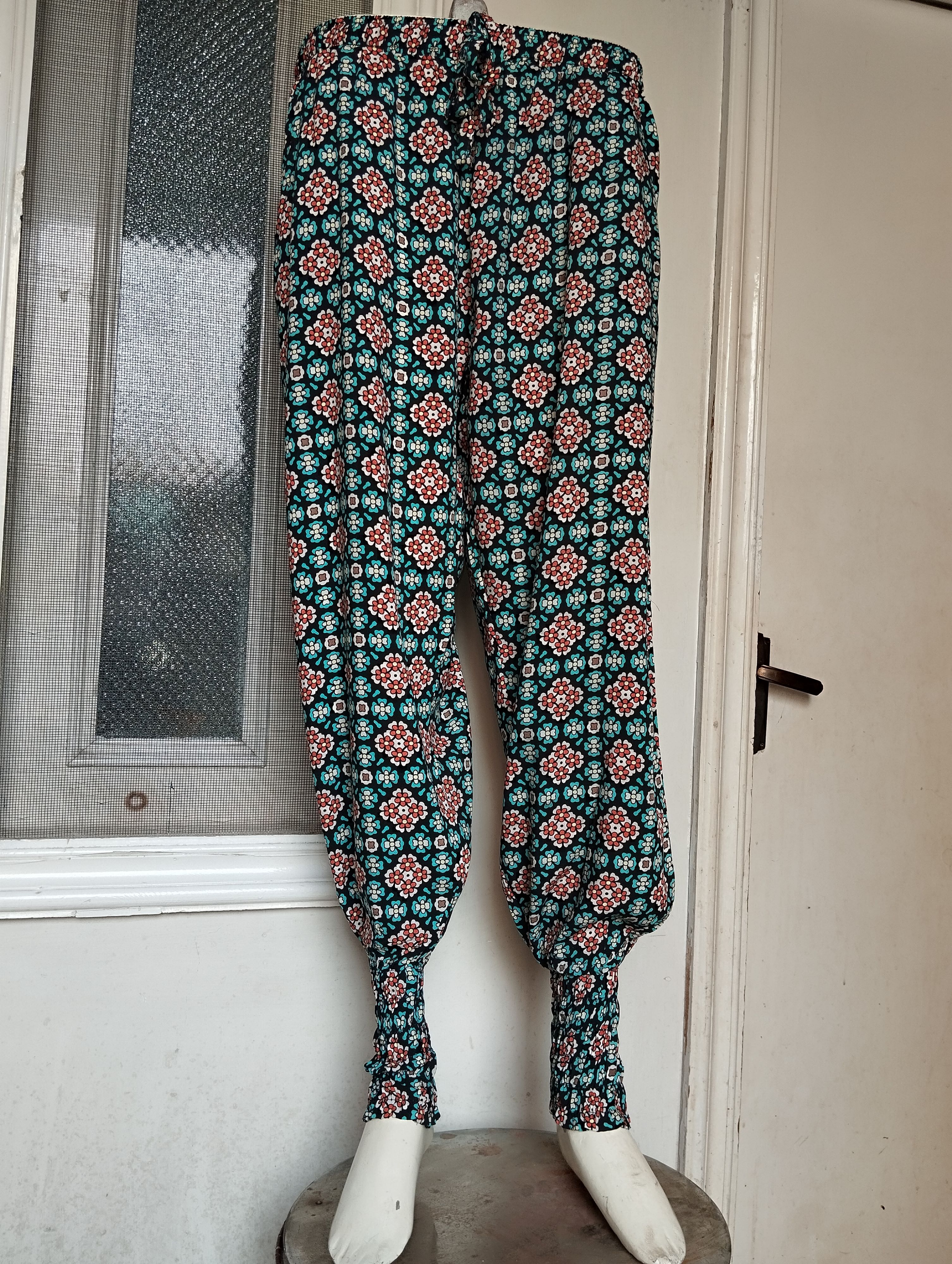 ready to wear Ladies trousers nightwear and casual soft linen fabric export quality from rufatextile