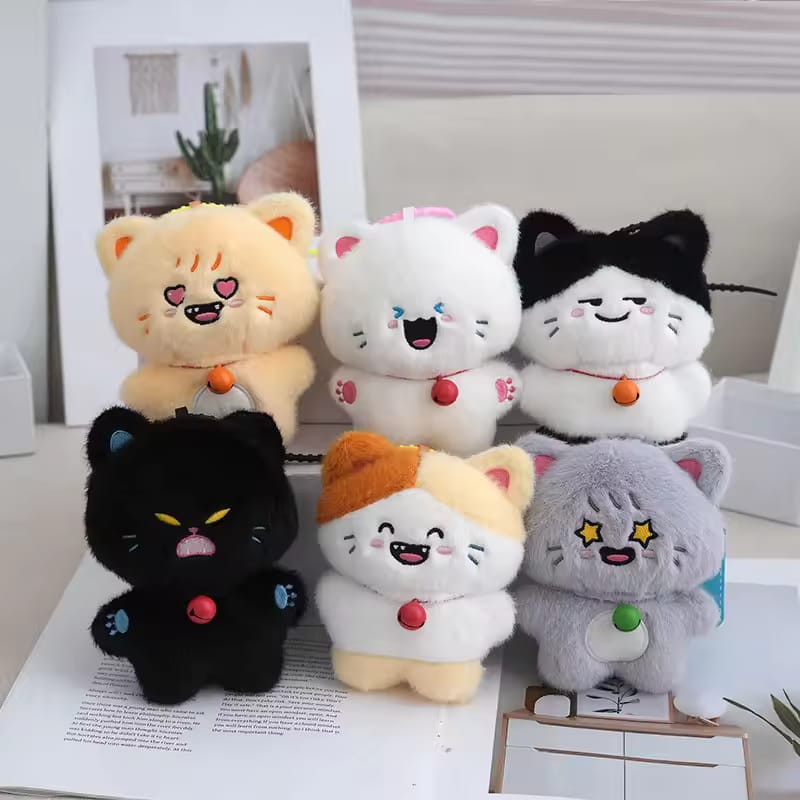 Black Cat Keychain, Plush Keychain, with Yellow Eyes Cat Keychain Cute, Soft Stuffed Animal Key Ring for Bag & Keys Plush Bag Charm