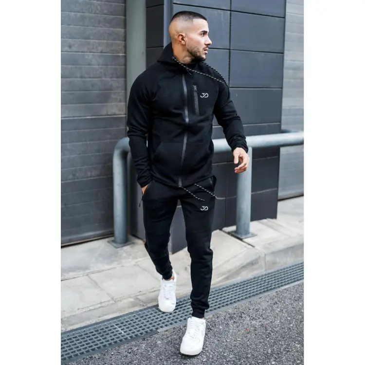 Jd black hotsell nike tracksuit