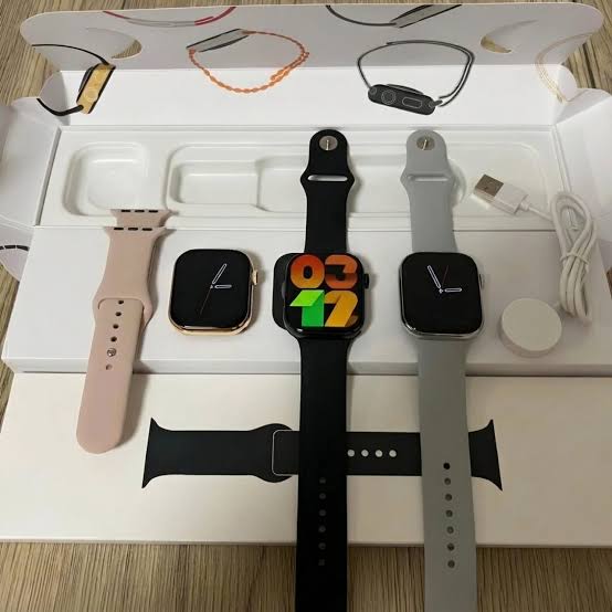 Series 11 Style Smart Watch with 2 Straps & Wireless Charging | Black & Silver Straps | Touch Display