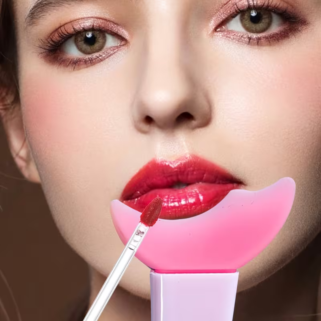 Silicone 2-in-1 Makeup Tool: Eyeliner Tool, Mascara Shield, Eyeliner Guide, Eyeshadow Shield, Makeup for Beginners, Artist Essentials, Beauty Tools, Simple Makeup (Washable, Multi-Use)