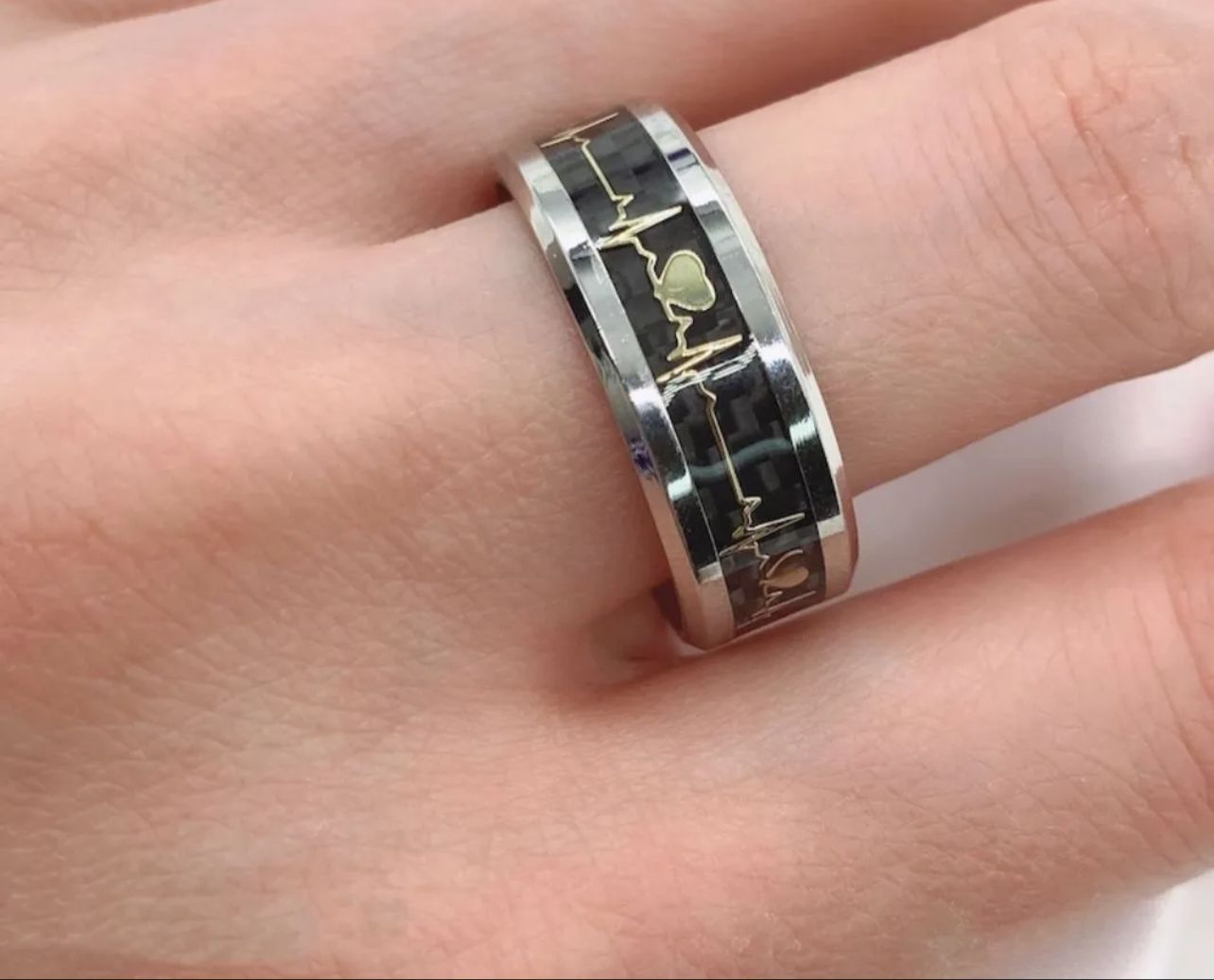 TOP TRENDING HEART BEAT LOGO TITANIUM STEEL RING FOR MEN OR WOMEN-TOP FASHION LUXURY HEART BEAT RING FOR BOYS AND GIRLS