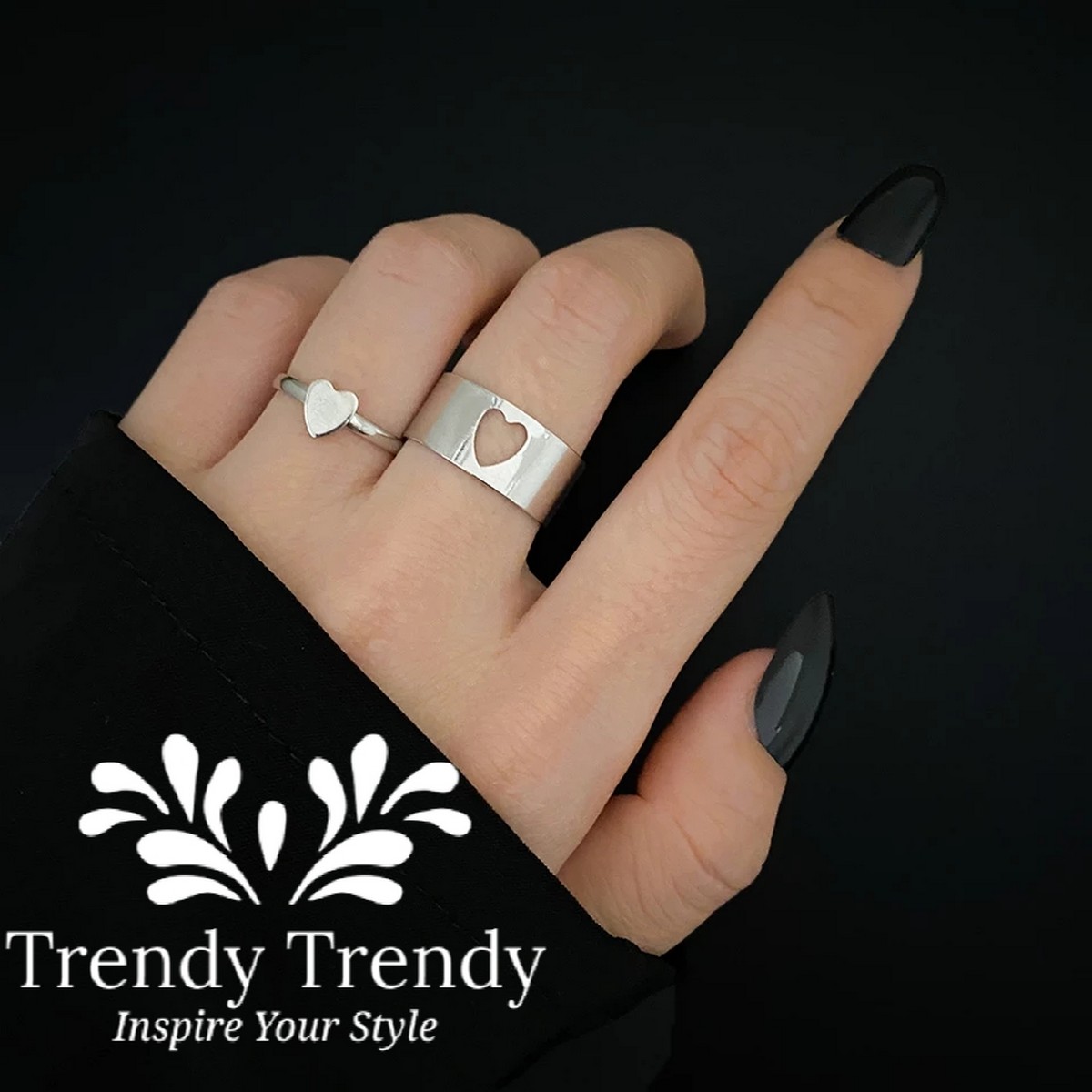 Trendy Trendy Rings Black Butterfly Couple Ring Beautiful Black Butterfly Rings For Couple Gift for Girls Birthday Couple Rings For Lover Size Adjustable Valentines Day Gift for Lovers