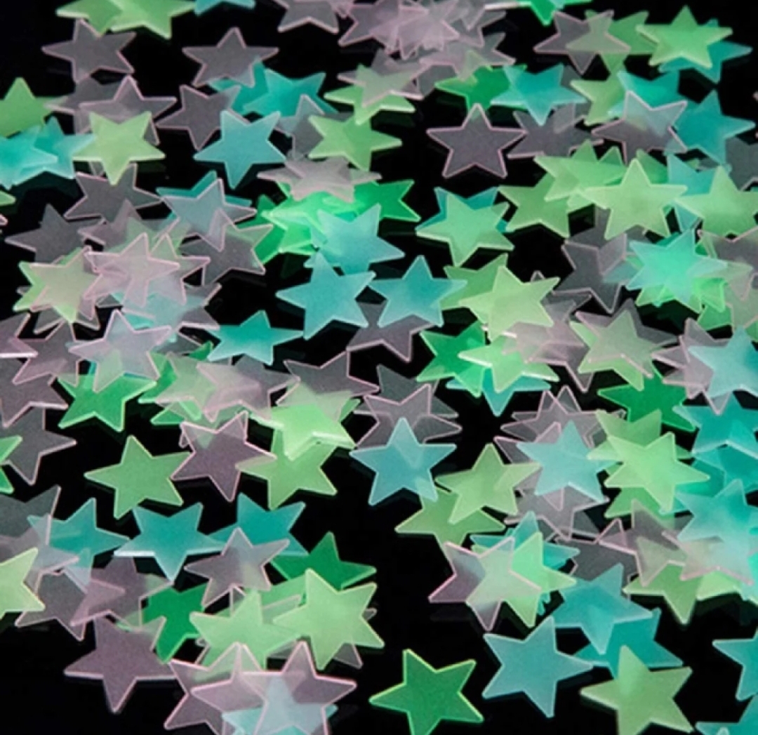 Pack of 100 3D Stars Glow In The Dark Wall Stickers Luminous