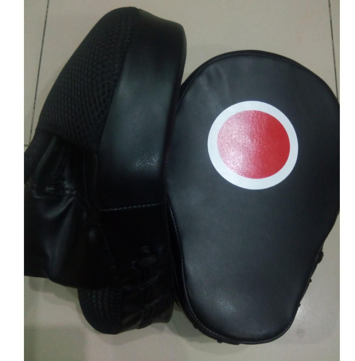 Boxing Pad Mma Gloves Sand Bag Kick boxing pad Martial Art Kick boxing coacher.