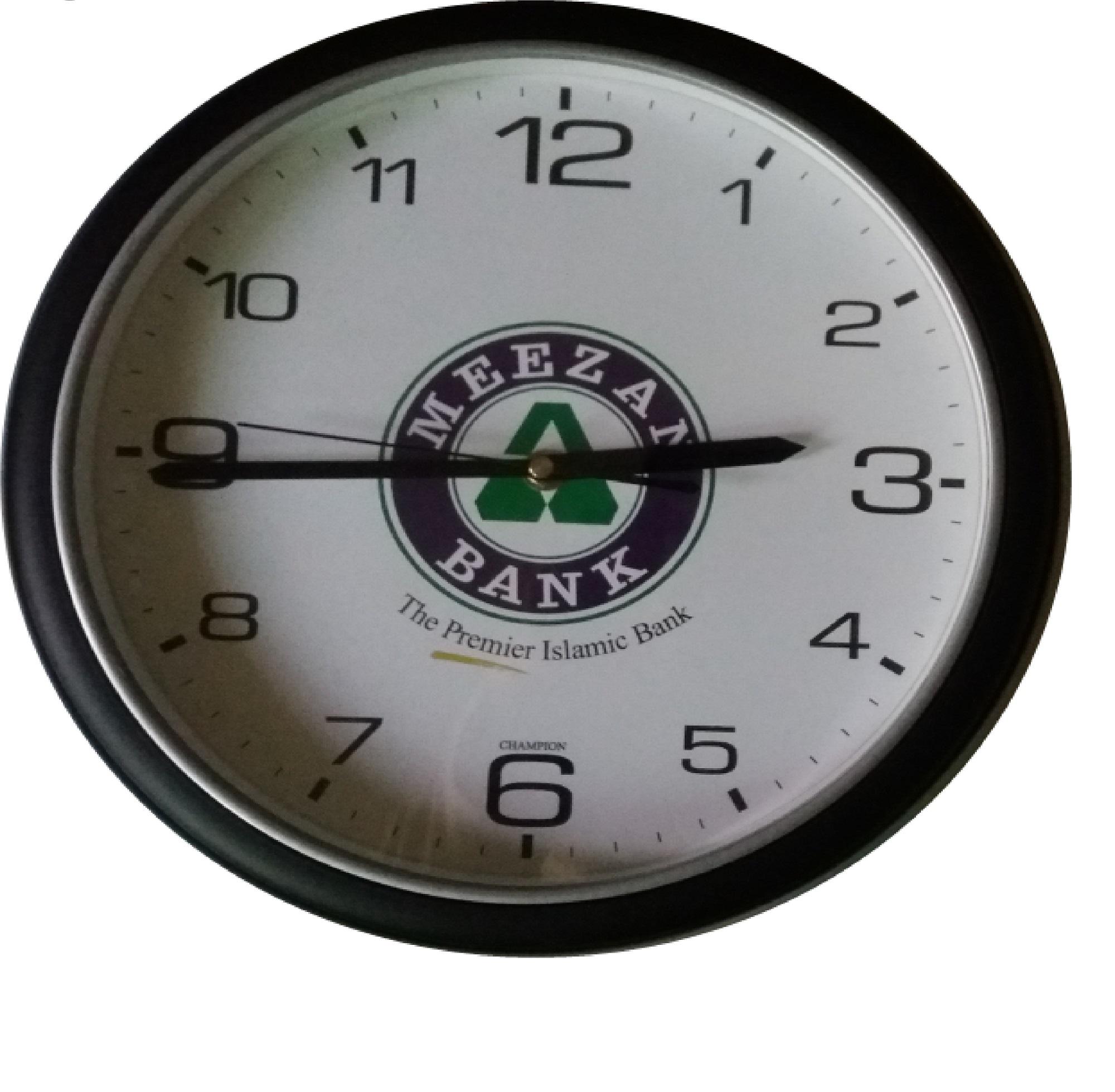 Black Plastic White Face Wall Clock Buy Online At Best Prices In
