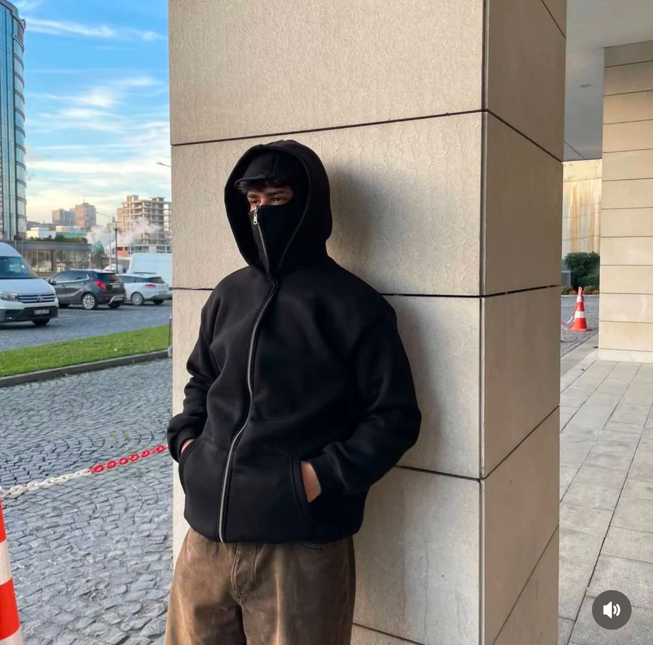 Balaclava Hoodie & Zipper Jacket for Men & Women | Ninja Style Balaclava Winter Jacket | Unisex Full Face Hoodie for Boys & Girls | Stylish Zipper Hoodie for Cold Weather & Outdoor Sports | Warm Winter Balaclava Outfit Pakistan