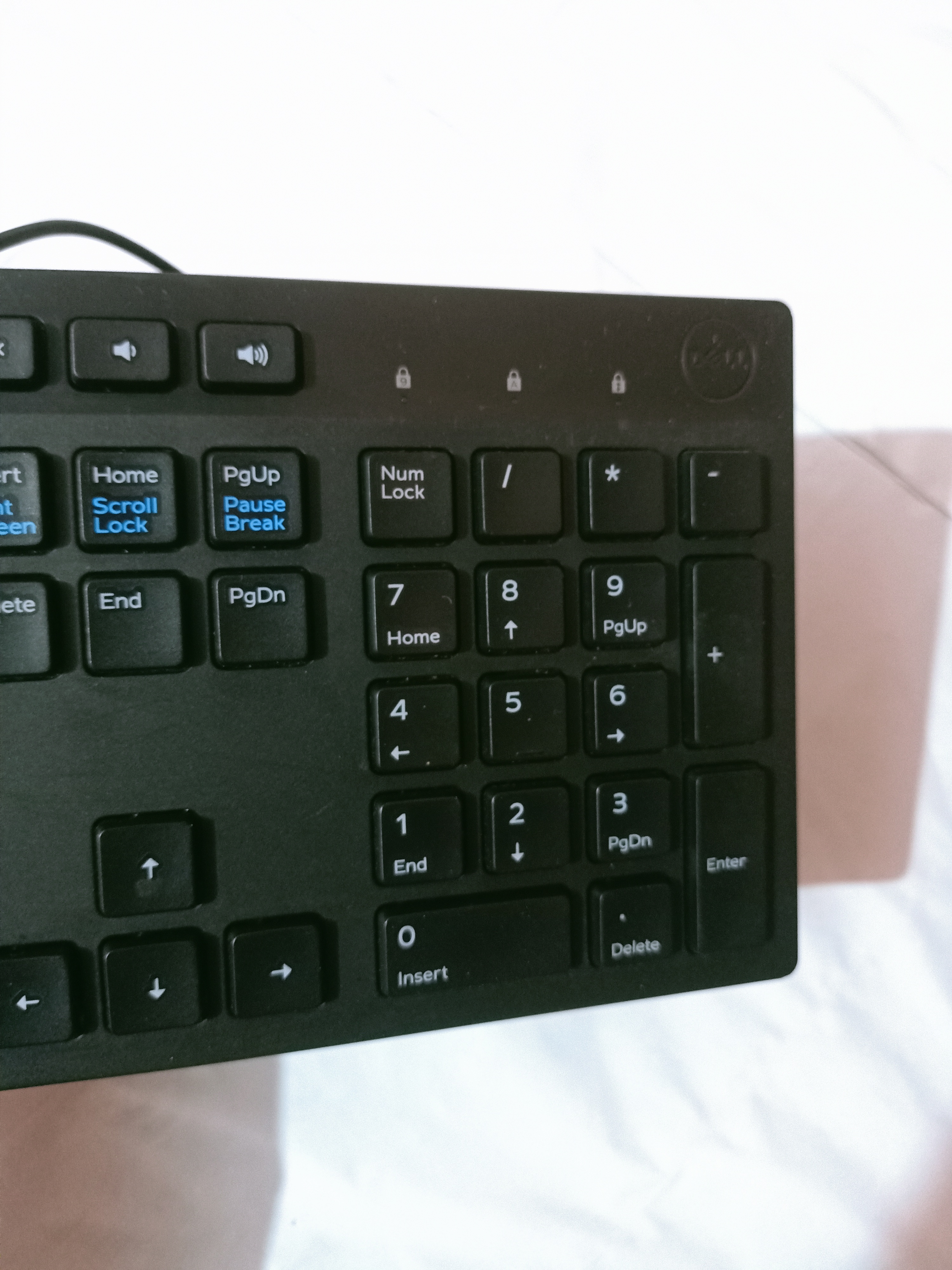 Dell KB216 USB Wired Keyboard 104 Keys Full Size Keyboard for Laptop PC Desktop