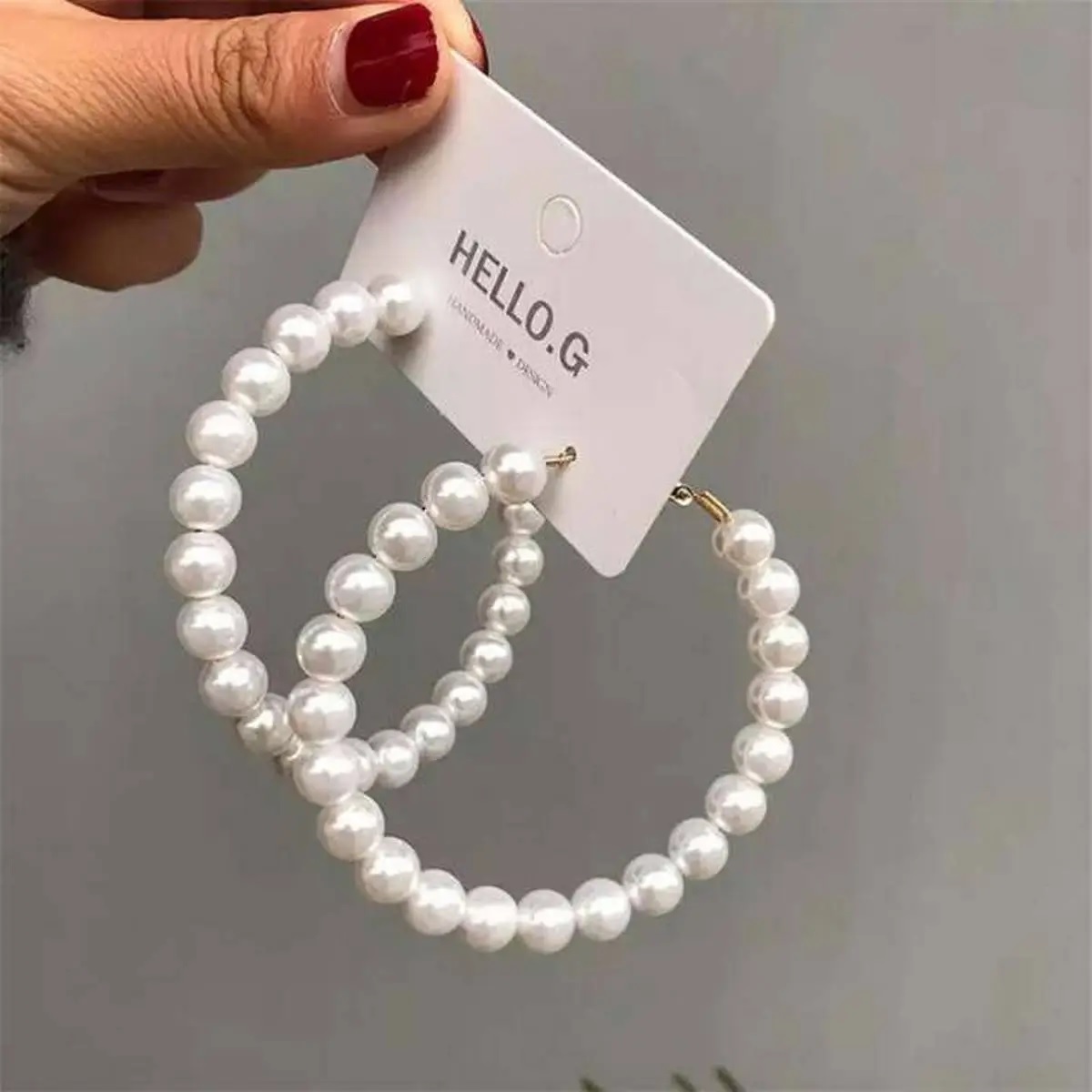 Fashionable stylish design Pearl Hoop Earrings for Girls