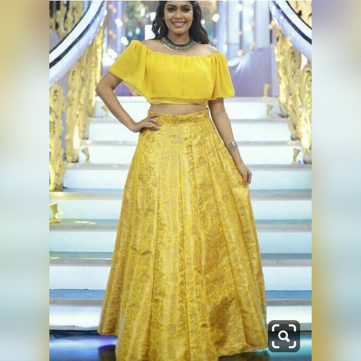 jamawar lehenga