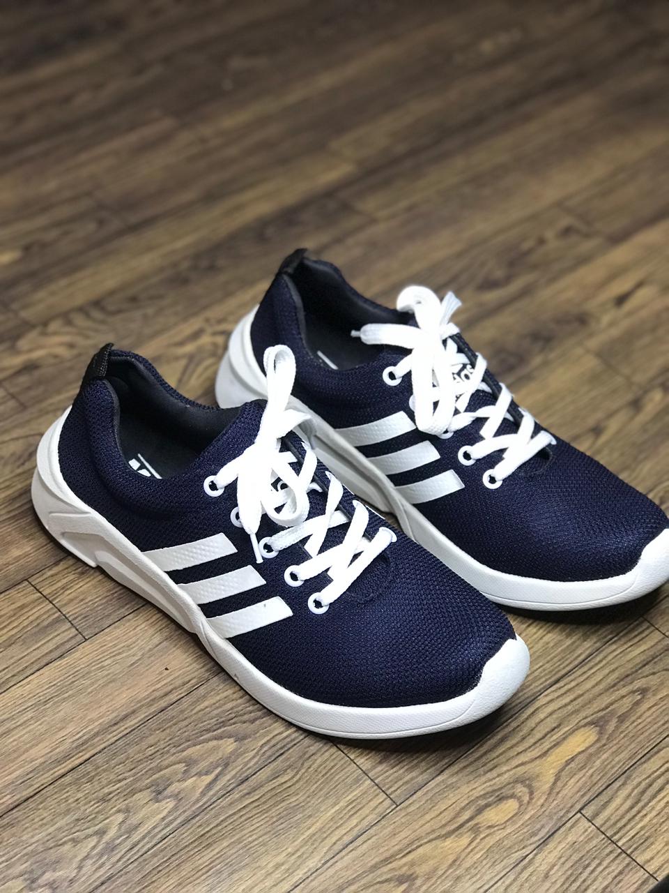 Soft Comfortable Men Shoes for Gym in blue, red and gray Running  Casual use SN002