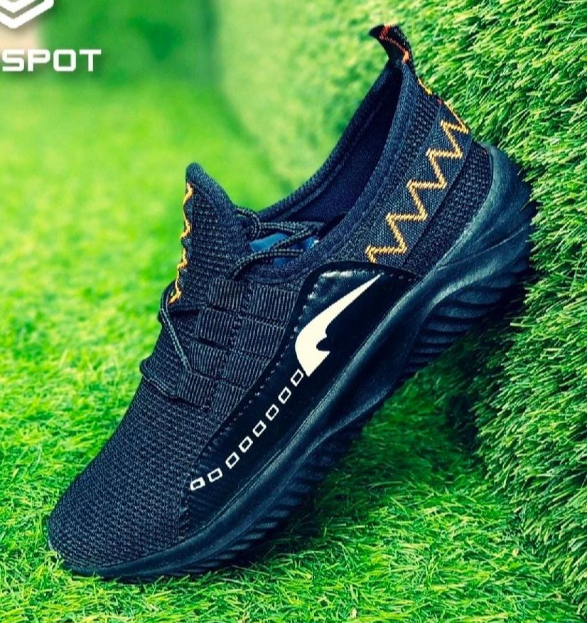 Mens Excercise Running Sneakers / Casual shoes Fashion Breathable sneakers for Men / Tennis Trending sneakers for walking gym