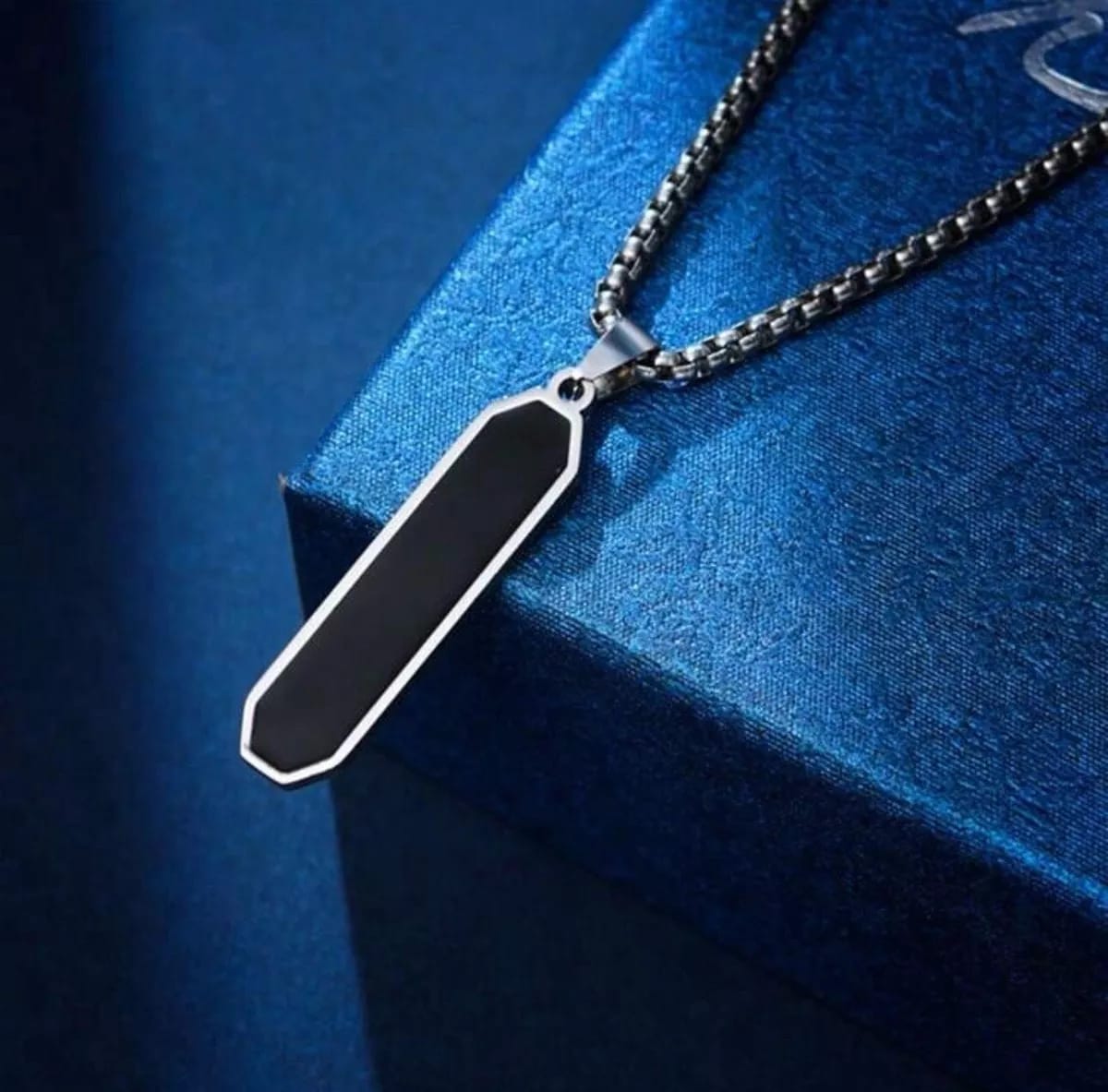 Black Titanium Steel Pendant Necklace Hip Hop Minimalist Stainless Steel Chain