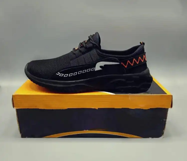 Black Mens Casual shoes Fashion Breathable Fast shoes Training sneakers for Men Tennis Trending sneakers for walking gym