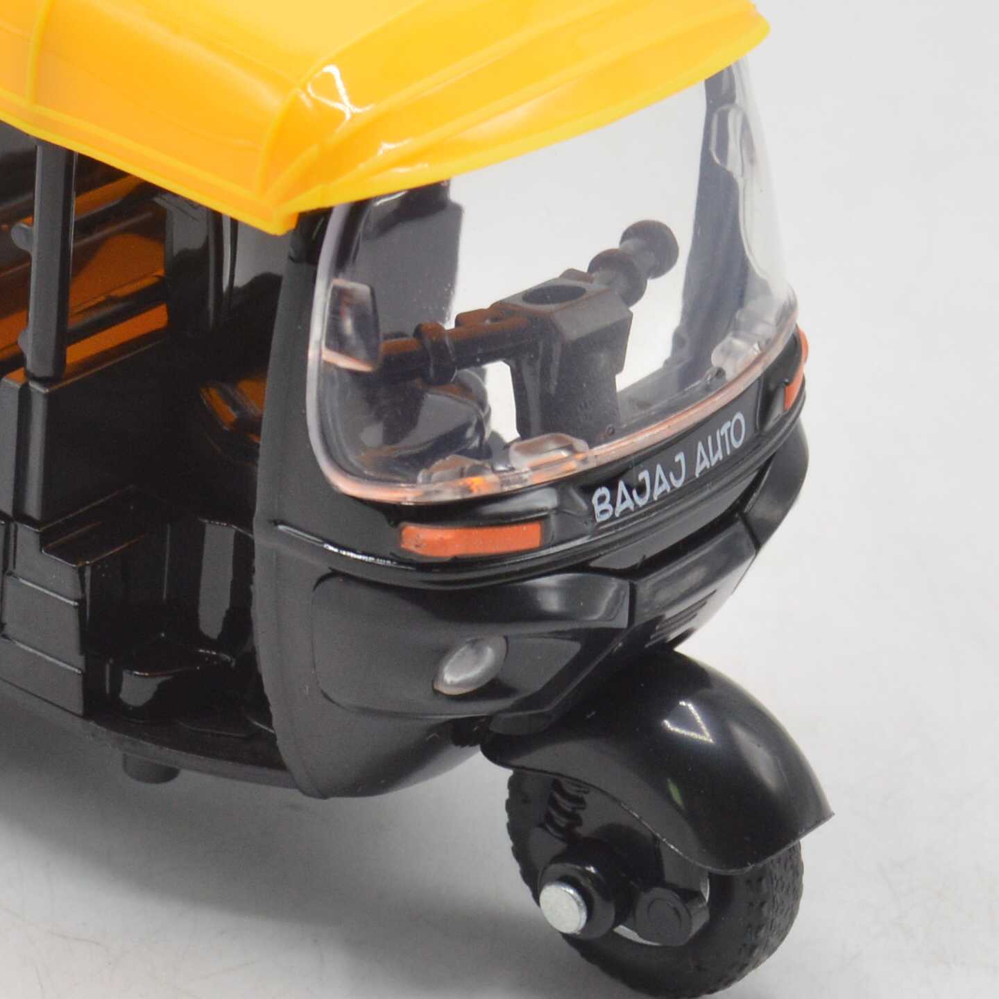 New Diecast Mini Rickshaw Model