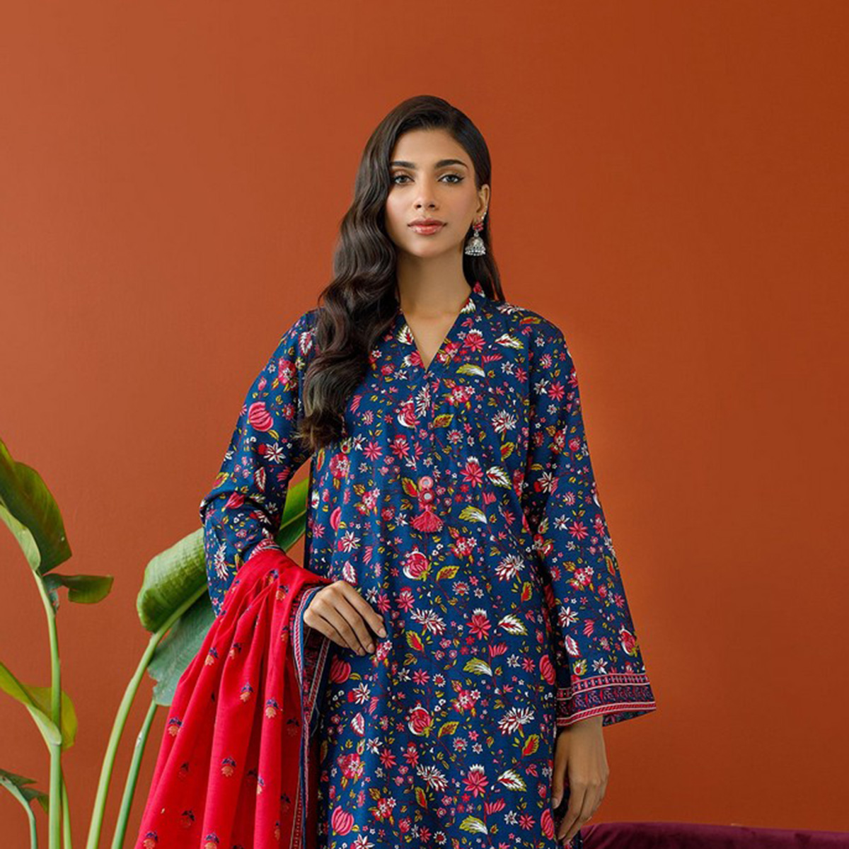 Orient Unstitched 3 Piece Printed Khaddar Shirt , Khaddar Pant And Khaddar Dupatta For Woman and Girls - Colour: Blue -Design code: OTL-23-333/U BLUE - Collection: Orient Winter Vol. I 2023 - Collection: Winter Vol. I 2023