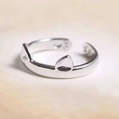 Kitten hot sale paw ring