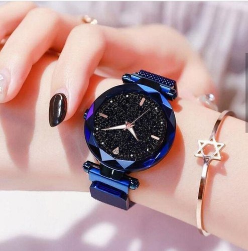 Women Fashion Magnet Buckle Luxury Watches for Girls - Multicolor