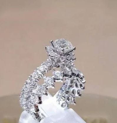 Trendy 2 Pcs Crystal Stone Rings For Women