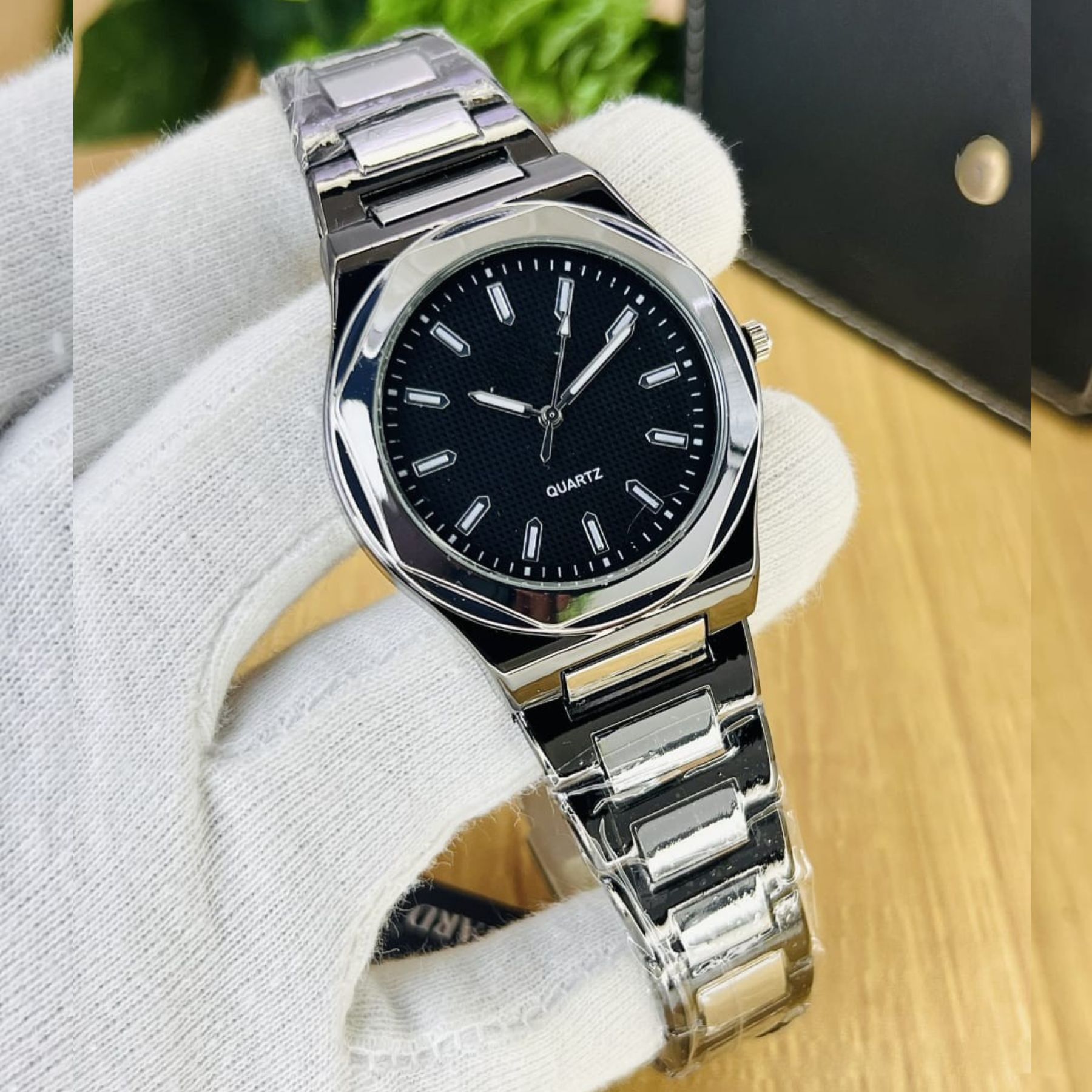 Bin-b Nautilus Watch for Men Stainless Steel Strap Quartz Watch Business and Ultra Thin Style Multiple Colors
