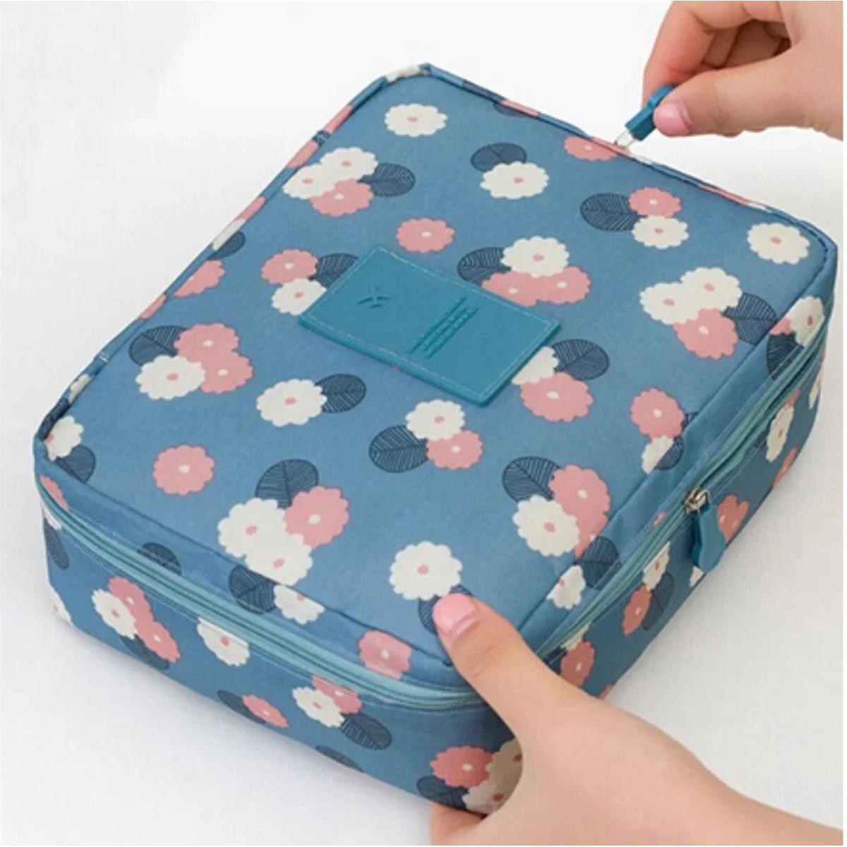 Cosmetic Organizer Girls Bags Makeup Bag And Jewlry Bag For Women Travel Make Up Bag Organizer With Compartments Portable Waterproof Makeup Case For Cosmetics Brushes Earrings Bracelets Toiletry (1PC)