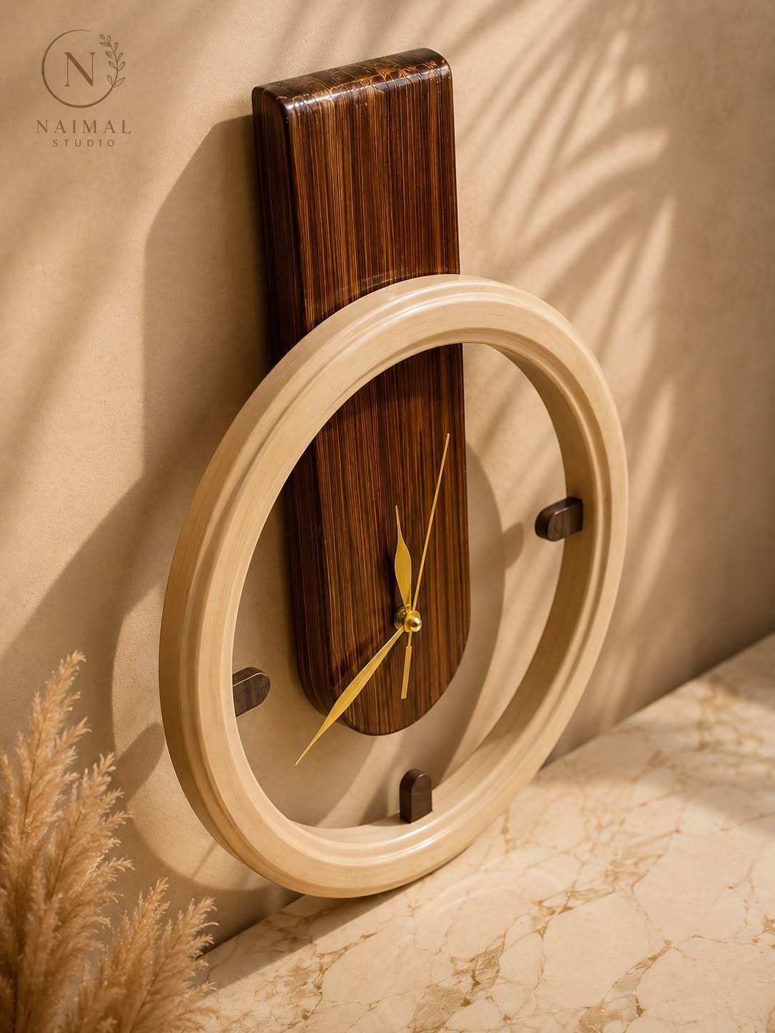 Modern Minimalist Wooden Wall Clock – Handcrafted Decorative Timepiece