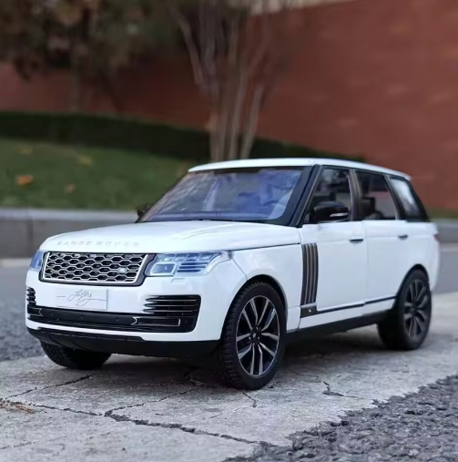1:32 Range Rover Alloy Diecast Model Car – Metal Body, Pull Back, Light & Sound, Openable Doors