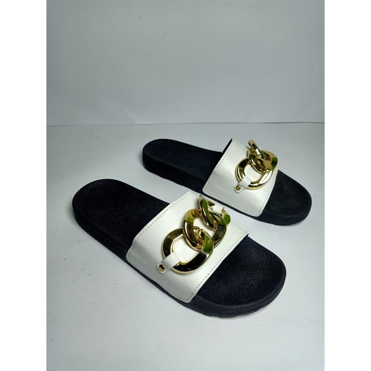 Ladies Fashion Design Slipper With Premium Quality