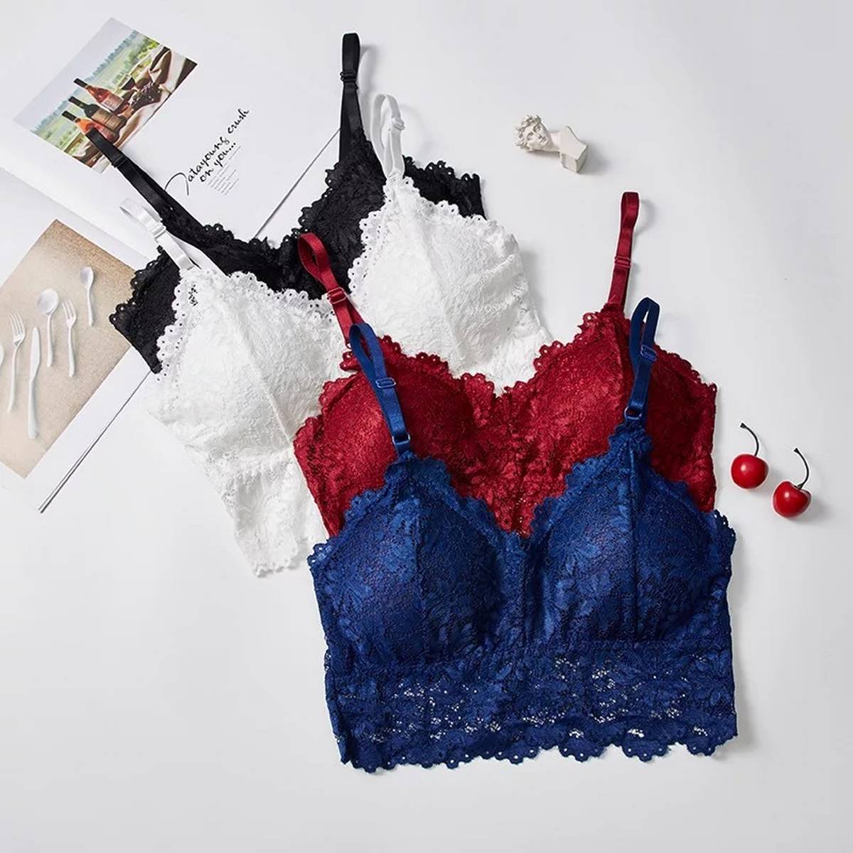 Pack of 4 Full Lace Bralette with Padding Bottoming Vest Embroidery Floral Bra For Women & Girls - Bras
