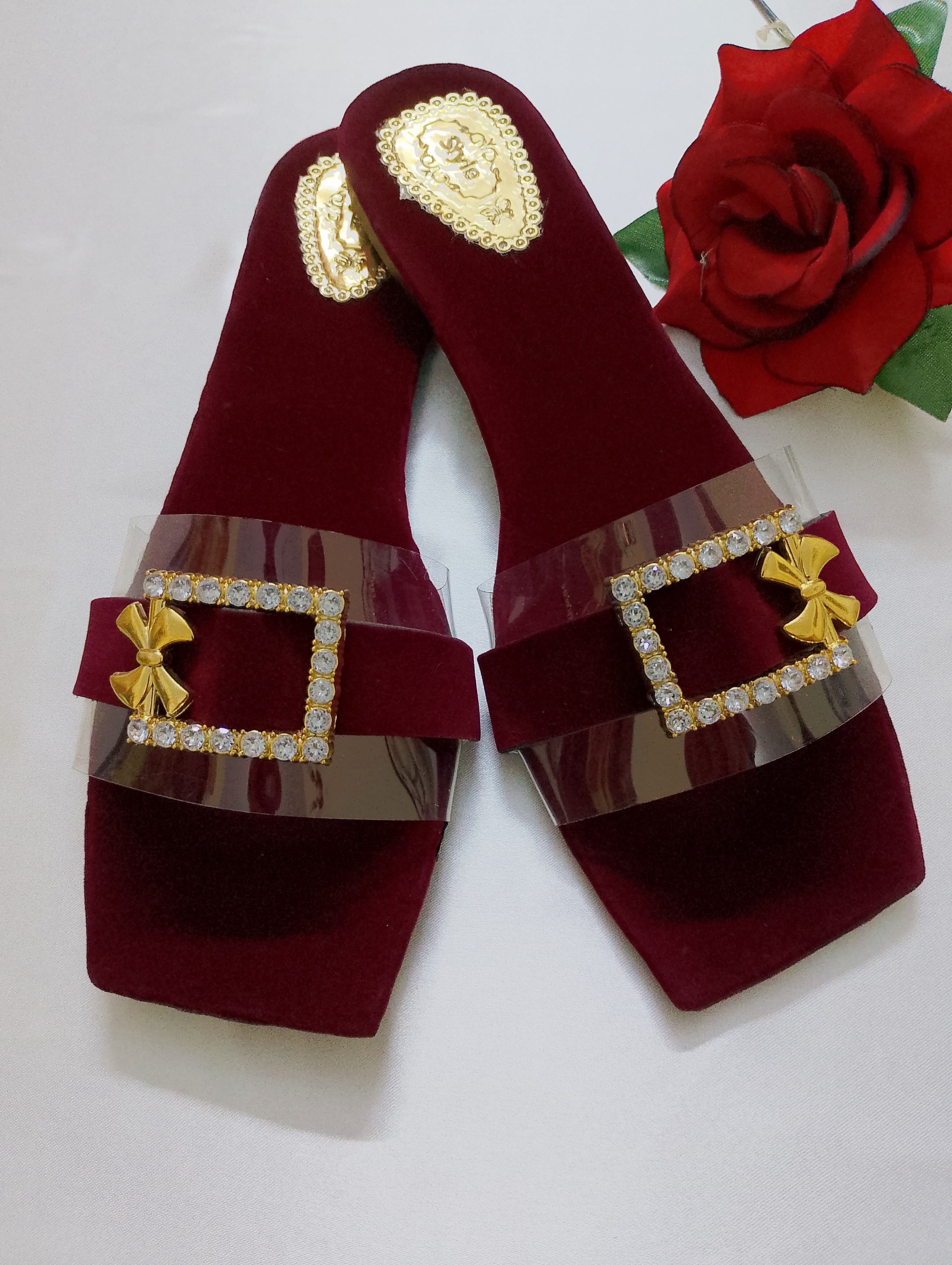 Ladies Slippers Girls Stylish Slippers Velvet Ladies Chappal with Sheesha Buckle Comfortable Women Party Wear Slip-On