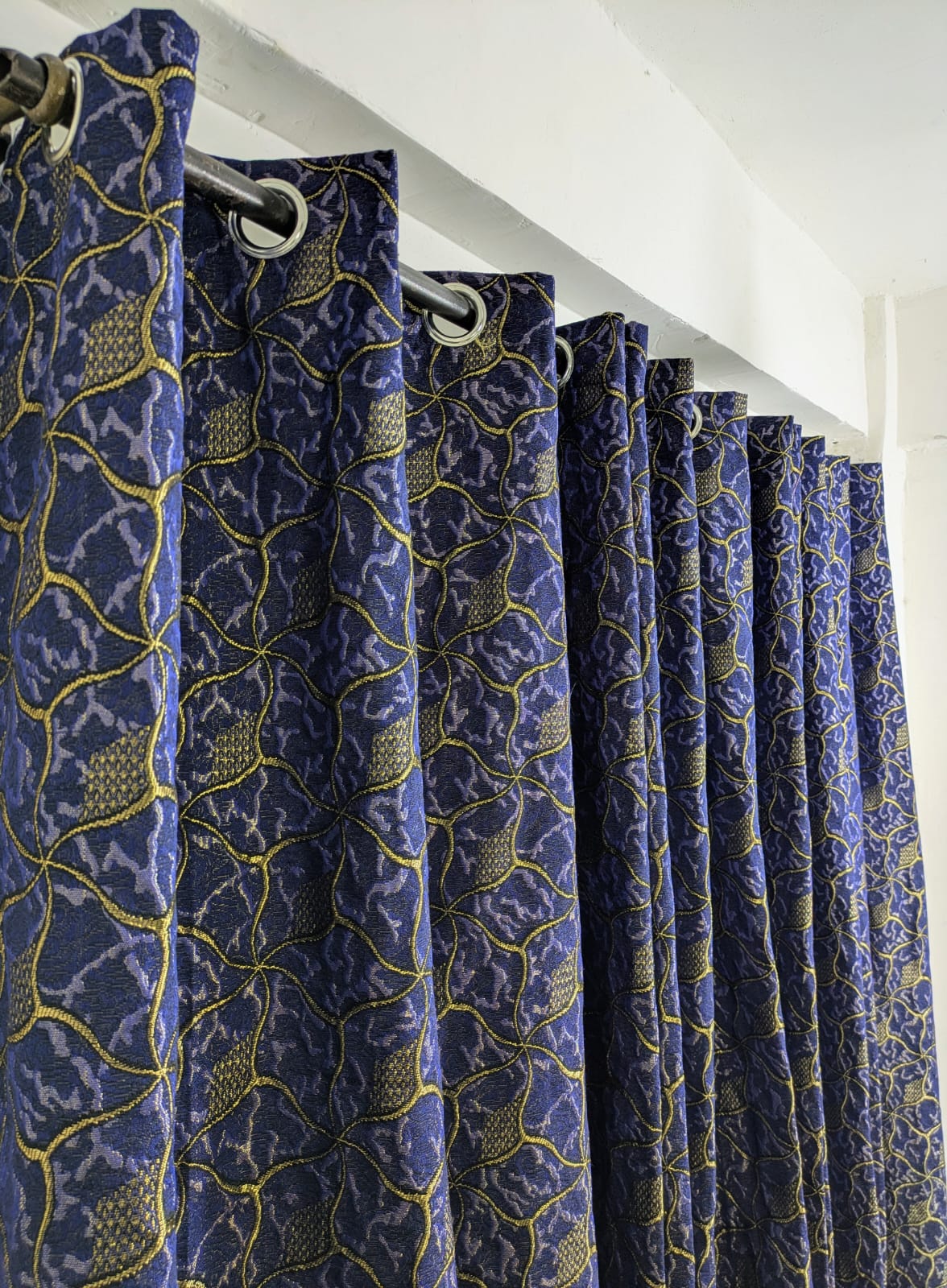 High Quality Premium Curtain 1Pc Parda (55*96 Inches) Elegant & Crystal Designs With Guaranteed Ring(Eyelet) For Bedroom & Living Room