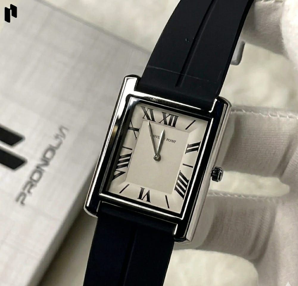 Leather Strap Watch For Men's – Stylish Fashion Quartz Silicone Soft Rubber PU Strap Waterproof Belt - Elegant Business Watches for Boy's in Rectangular Shape Dial Analog Old Money Time Classic Vintage Look For Men With Golden & Silver Case