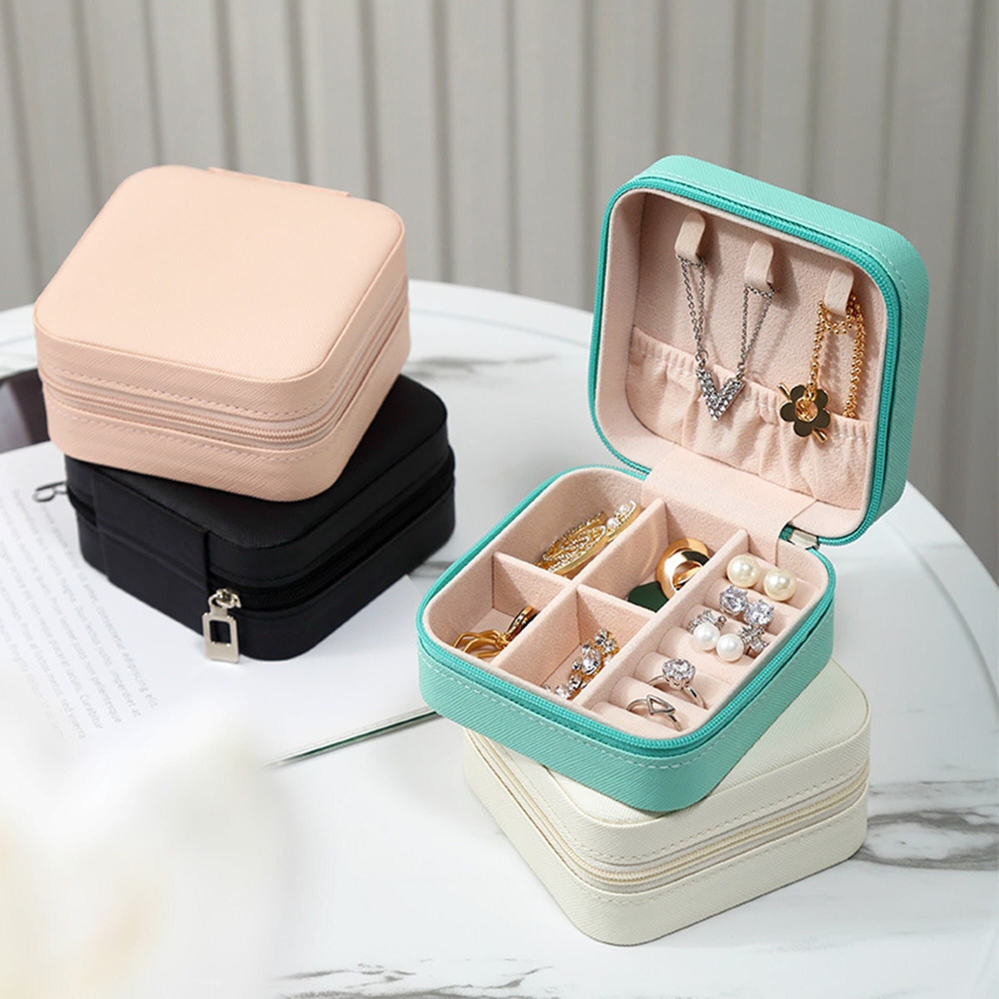 Leather Travel Jewelry Organizer Box for Women – Portable Storage Case for Hair Accessories & Rings – Classic Style – All Season