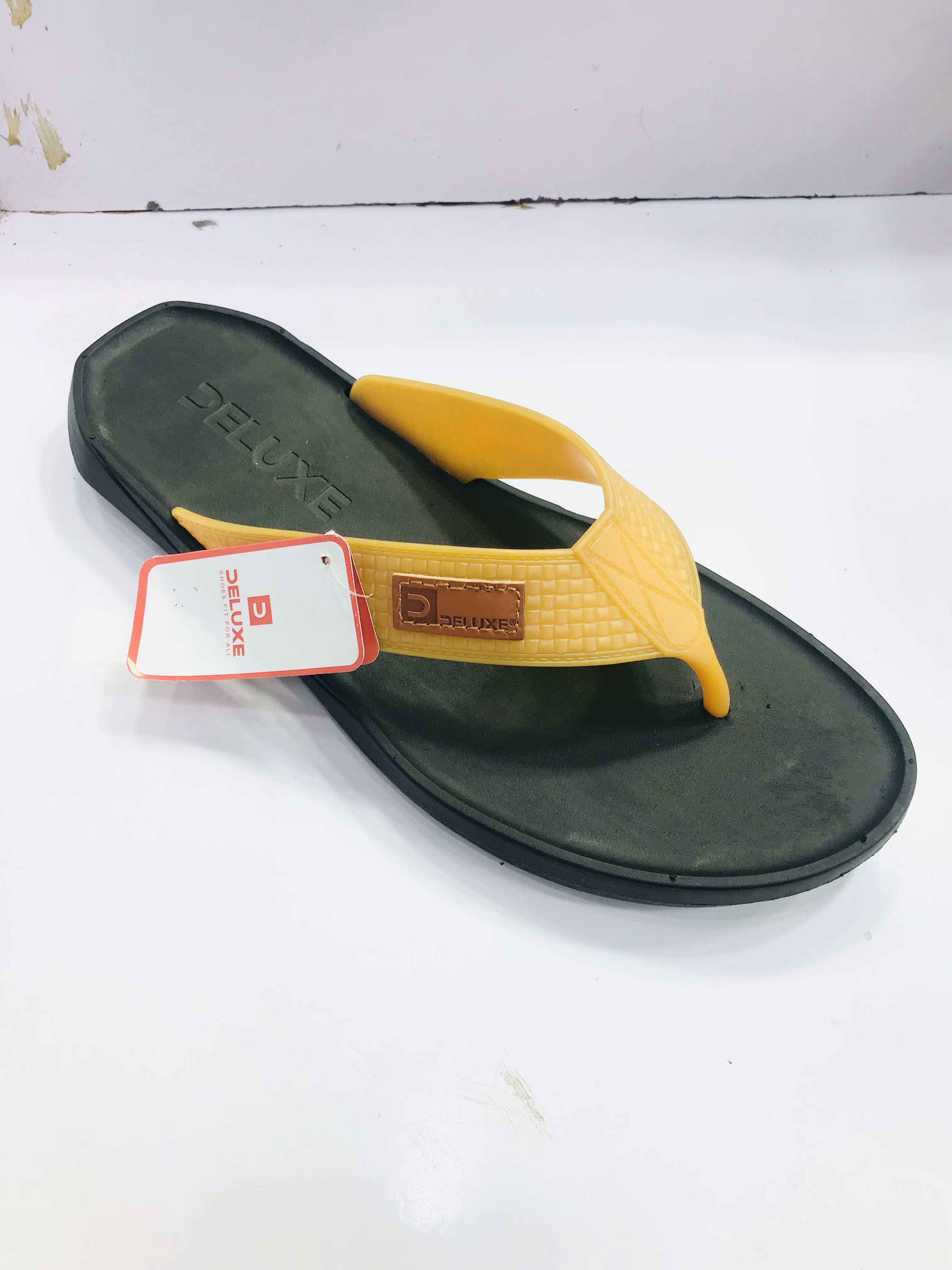 deluxe chappal