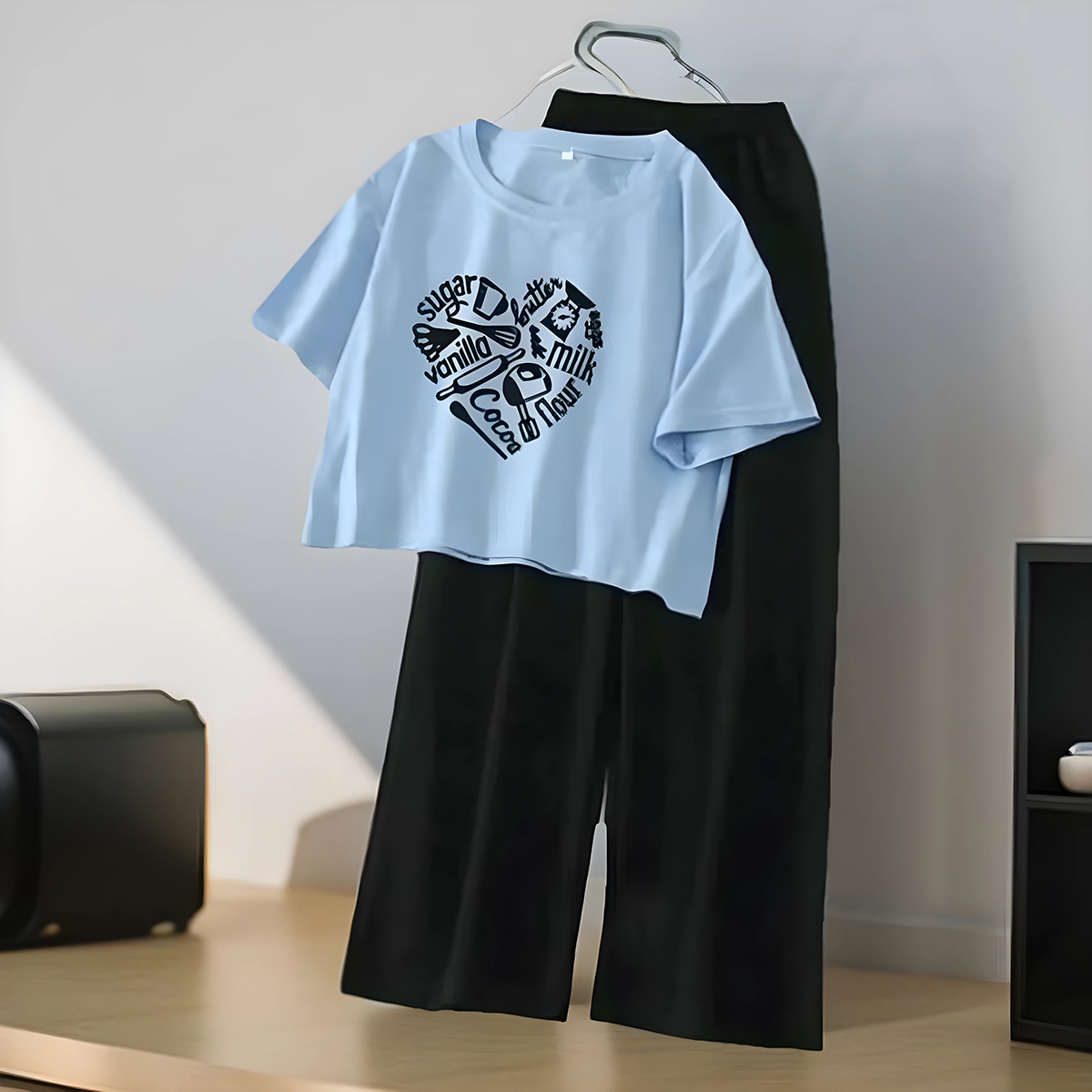High Quality Summer Suit for Women Crop top and flapper