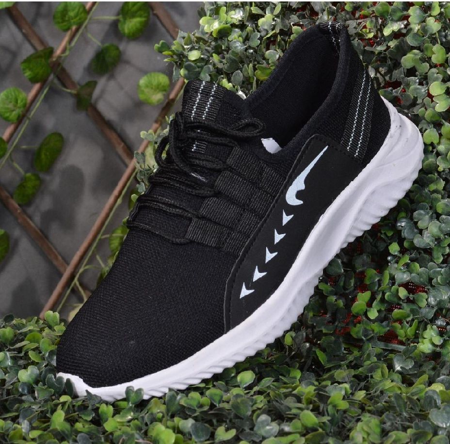 New Mens Fashionabel Sneakers Running Shoes Gym Joggers Lightwight And Comfortable Shoes For Boys Tannies Sneakers
