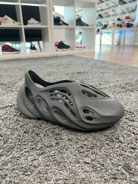 Clogs For Men's Stylish and Trendy