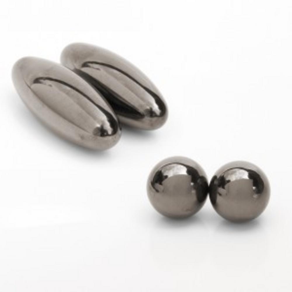 2 Magnetic Oval Snake Egg Shape And 2 Magnetic Balls