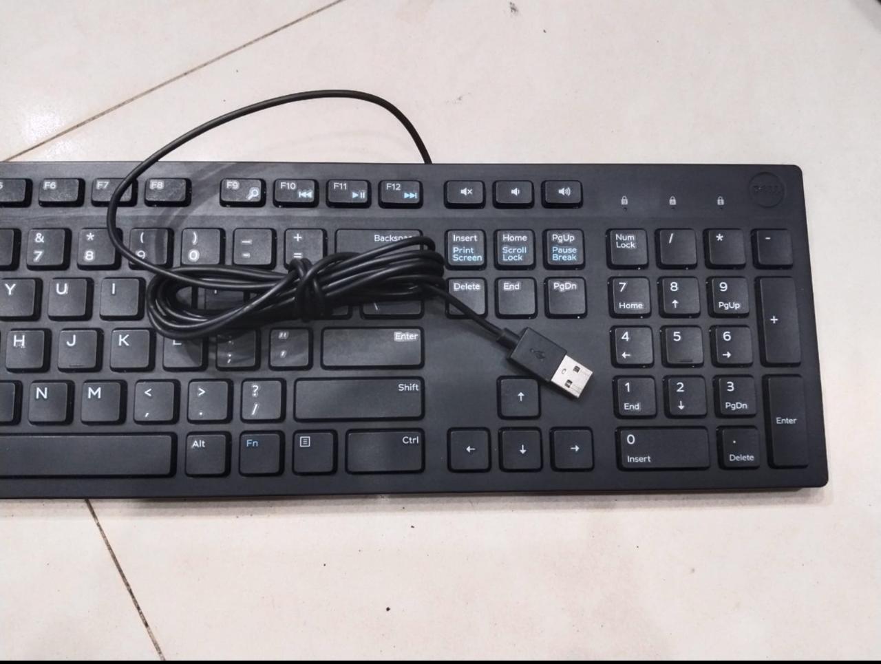 Multimedia Keyboard DELL KB216 KB USB wired  - US International (QWERTY) - Black