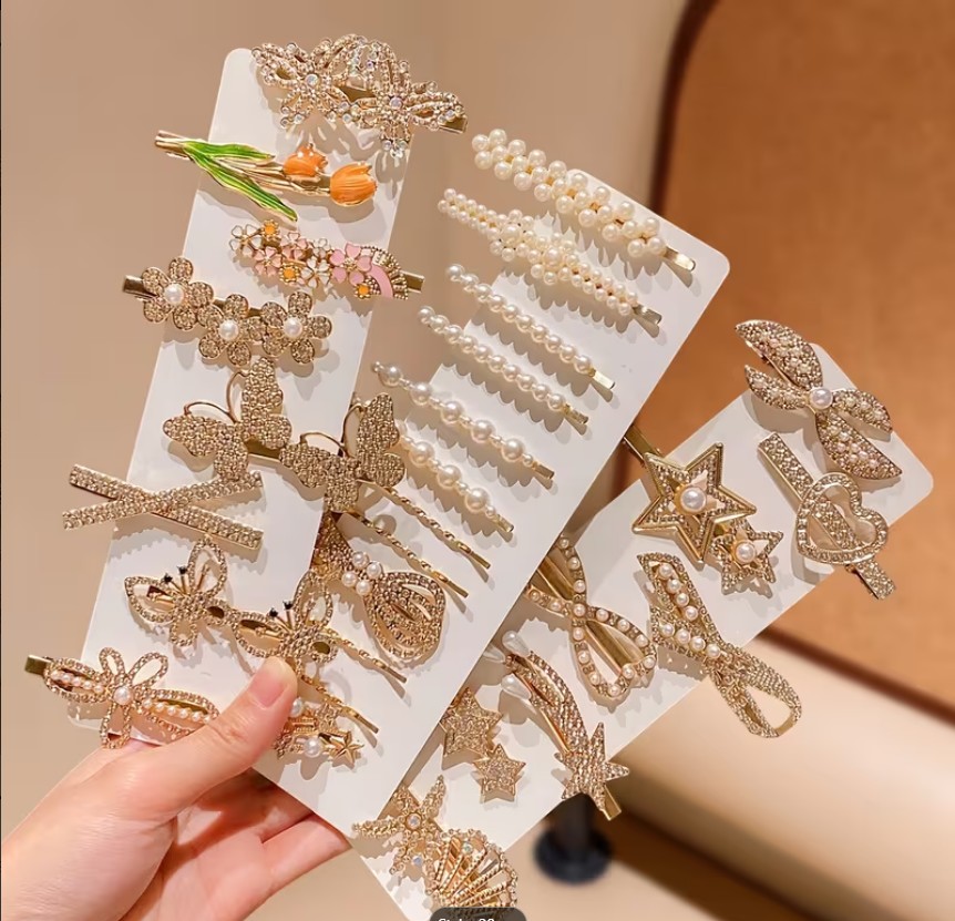 Pack Of 4 and 5 Clips Set Elegant Crystal Star Hair Barrettes for Women & Girls | Premium Shimmer Hair Accessories for Weddings, Parties & Everyday Wear