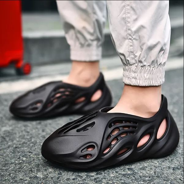 Special Sale Foam Runners Shoes Yeezy Clogs Sandals