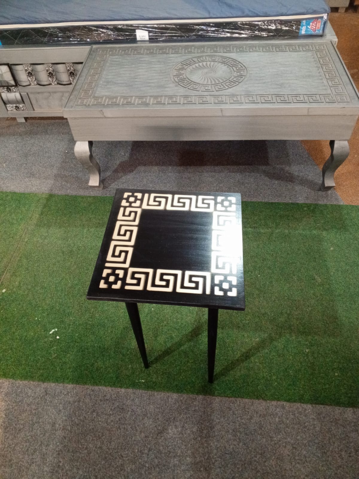 Coffee table With Design, Side table, Stool, Study Table (16 inches top & 20 inches height)
