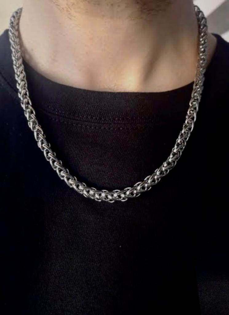 Silver/Black/Golden Stainless Steel Italian Thin Cuban Chain For Men/Boys Neck