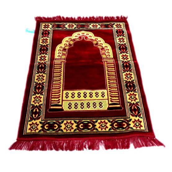 Traditional Turkish Style Prayer Rug | Jai Namaz | Janamaz Prayer Mat For Teens and Adults