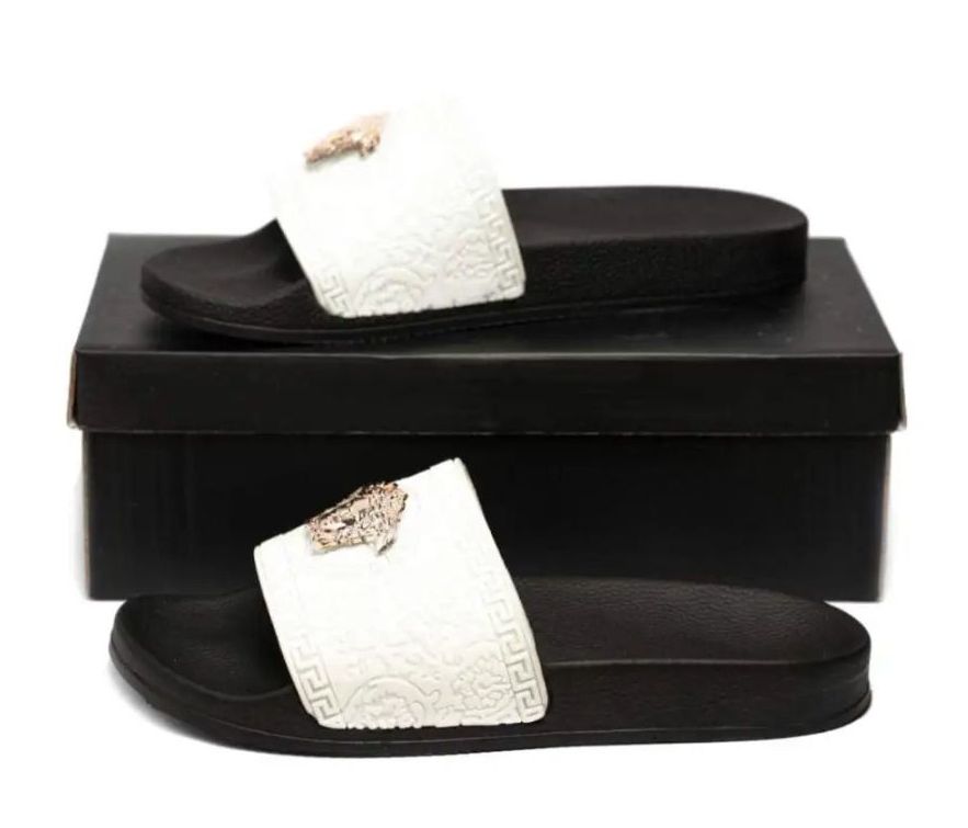 New Style Flip Flops Slippers for Boys Stylist Chappal for Men New Arrival High Quality Non-Slip PU Rubber Comfortable Leigth Weight Beach Sandal for Outdoor and Indoor use
