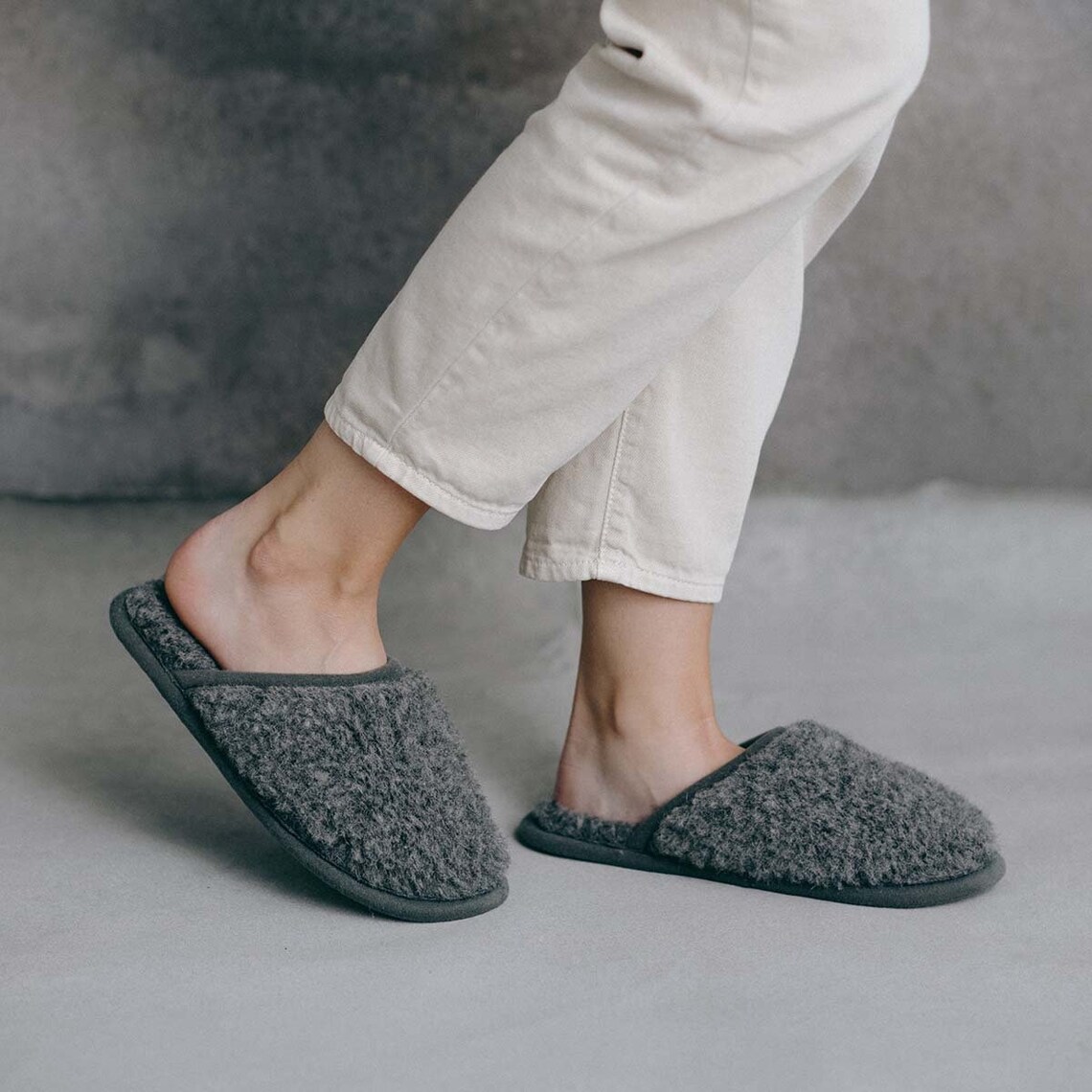 Wool Fluffy Indoor Slippers for Men and Women with Non Slip Sole Free Size
