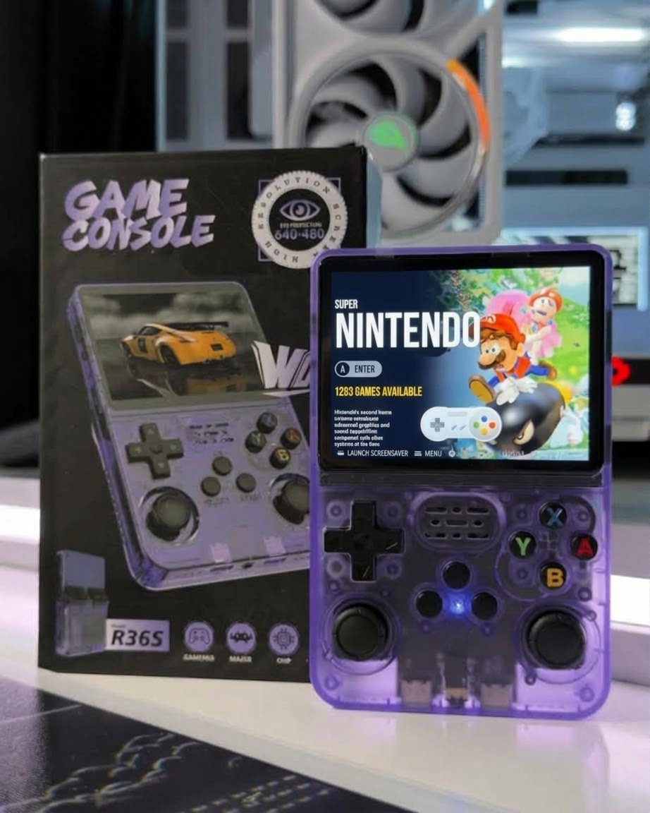 R36S Handheld Game Console 3.5-inch Retro Handheld Video Games Consoles 64GB Built-in 20000 plus Games.