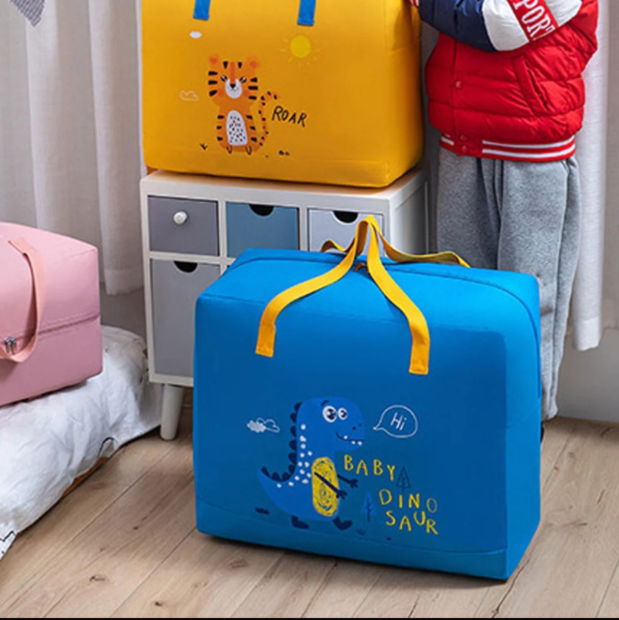 Pregnant Women's Large Capacity Childbirth Bag Quilt Storage Dino Bag MovingBag Portable Diaper Free Baby Supplies Travel Bag